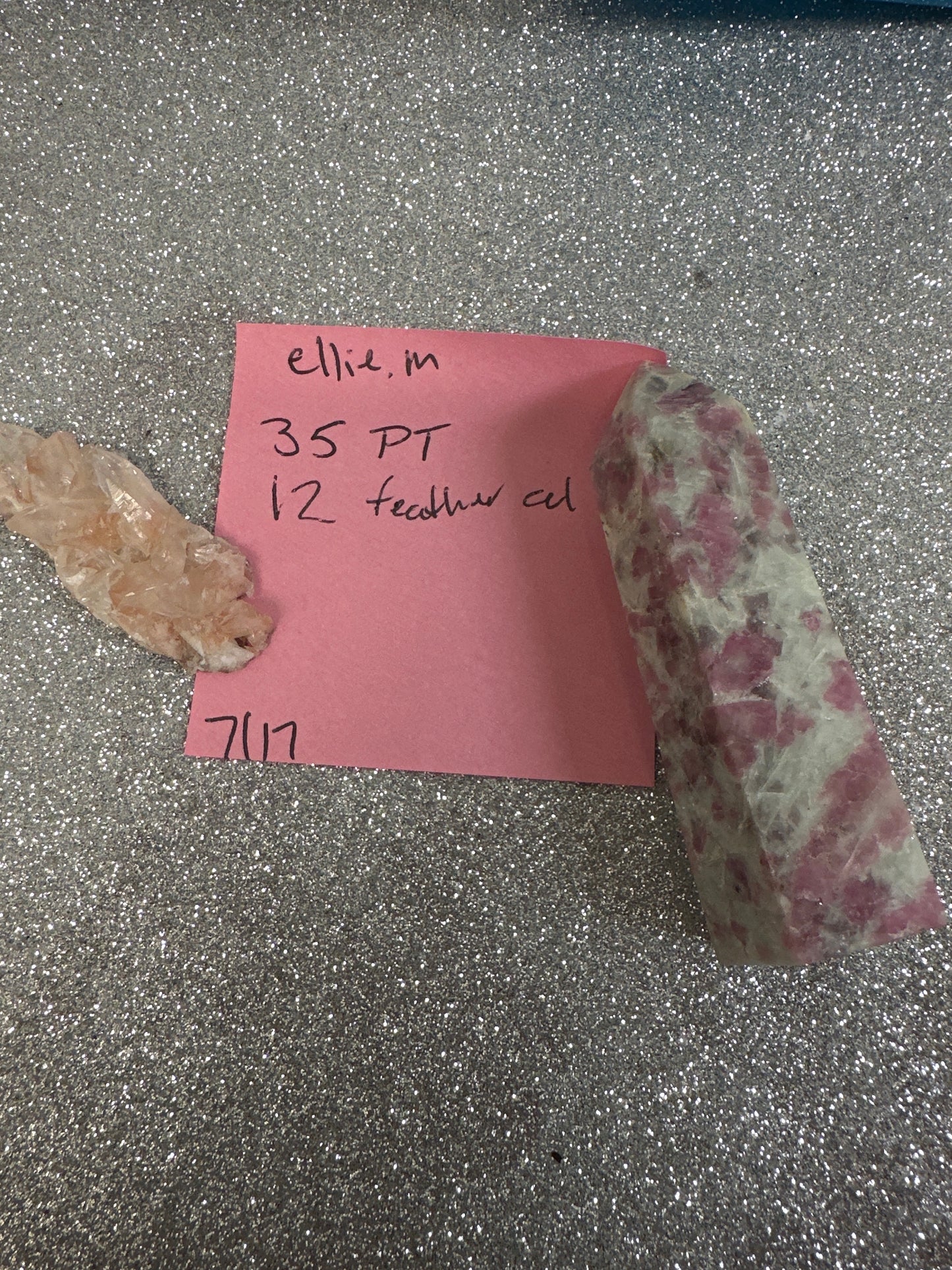 Ellie.m333