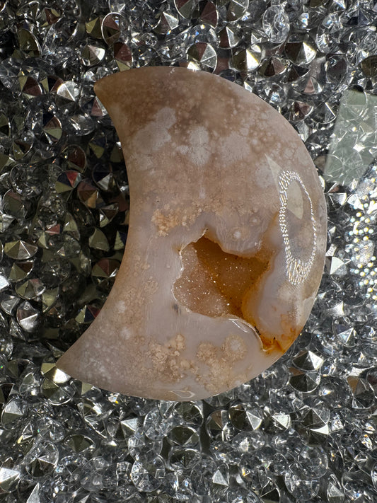 Flower Agate Moon