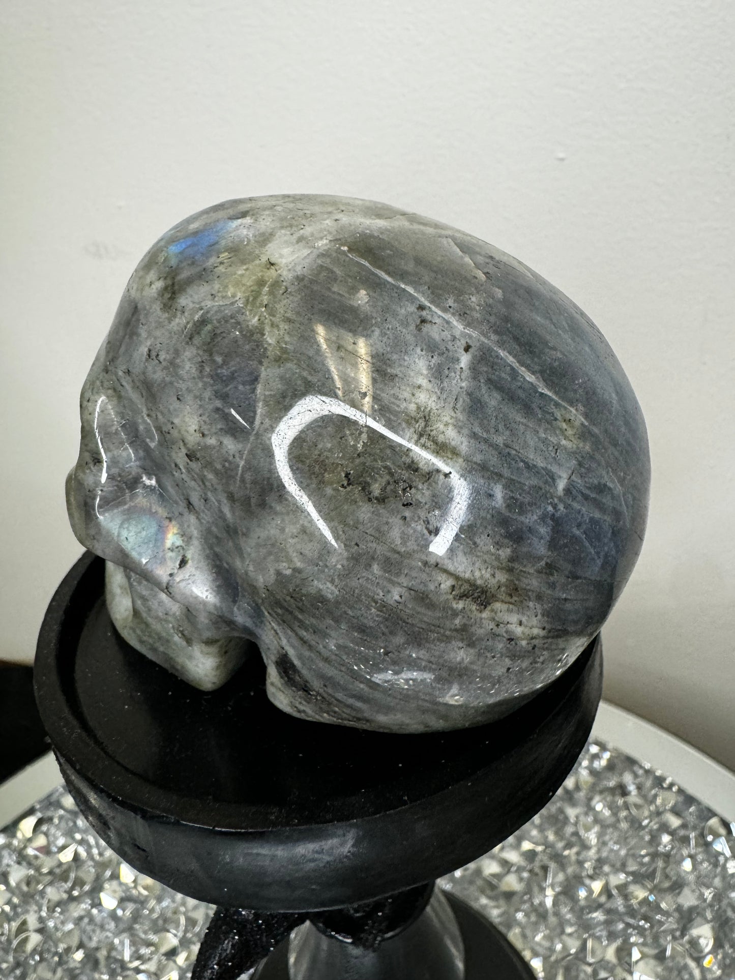 Labradorite skull