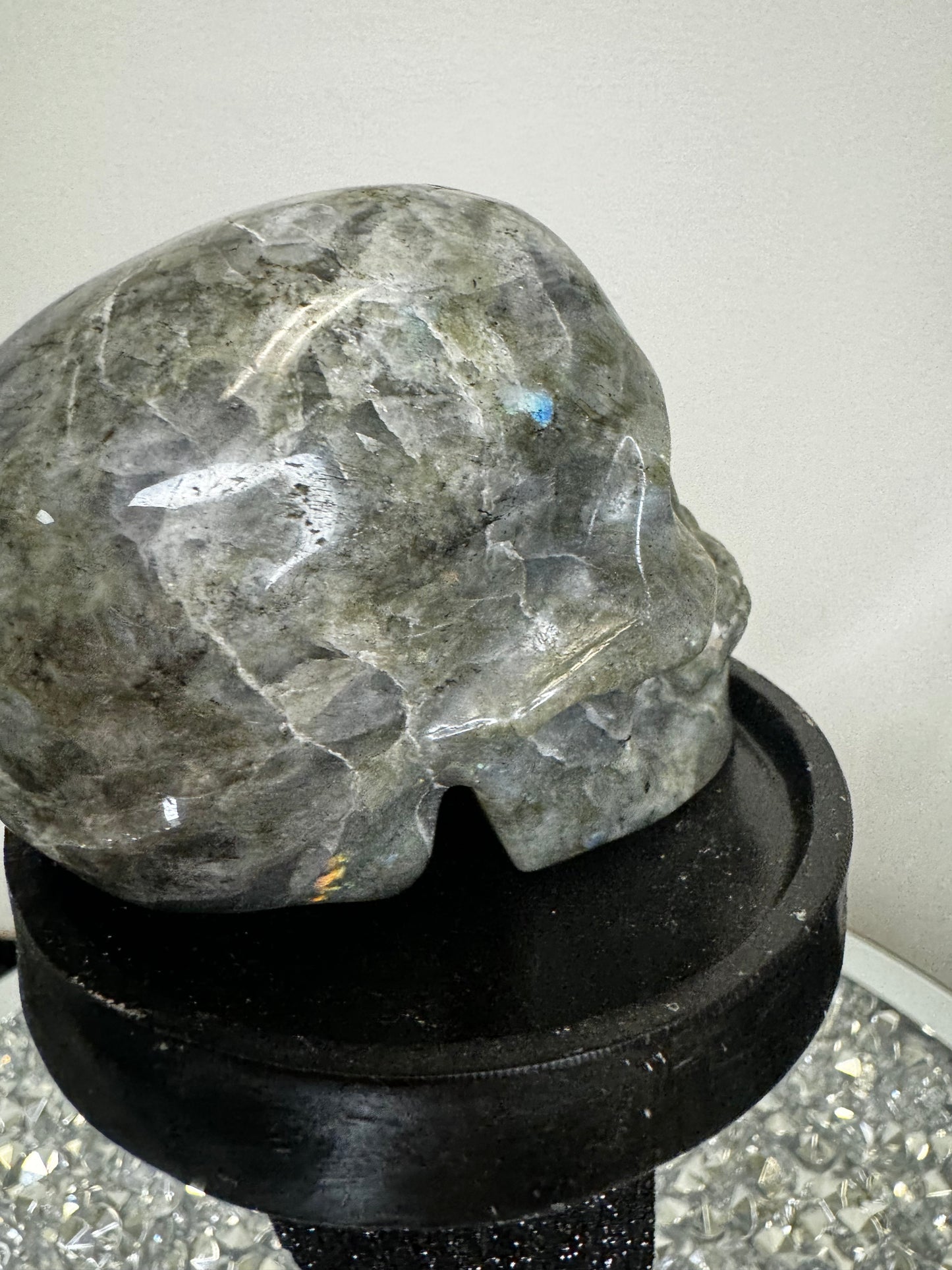 Labradorite skull