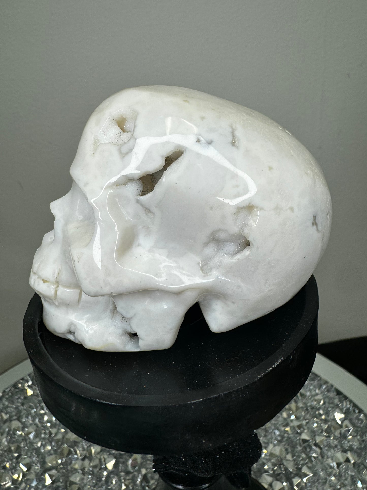 Druzy white agate skull