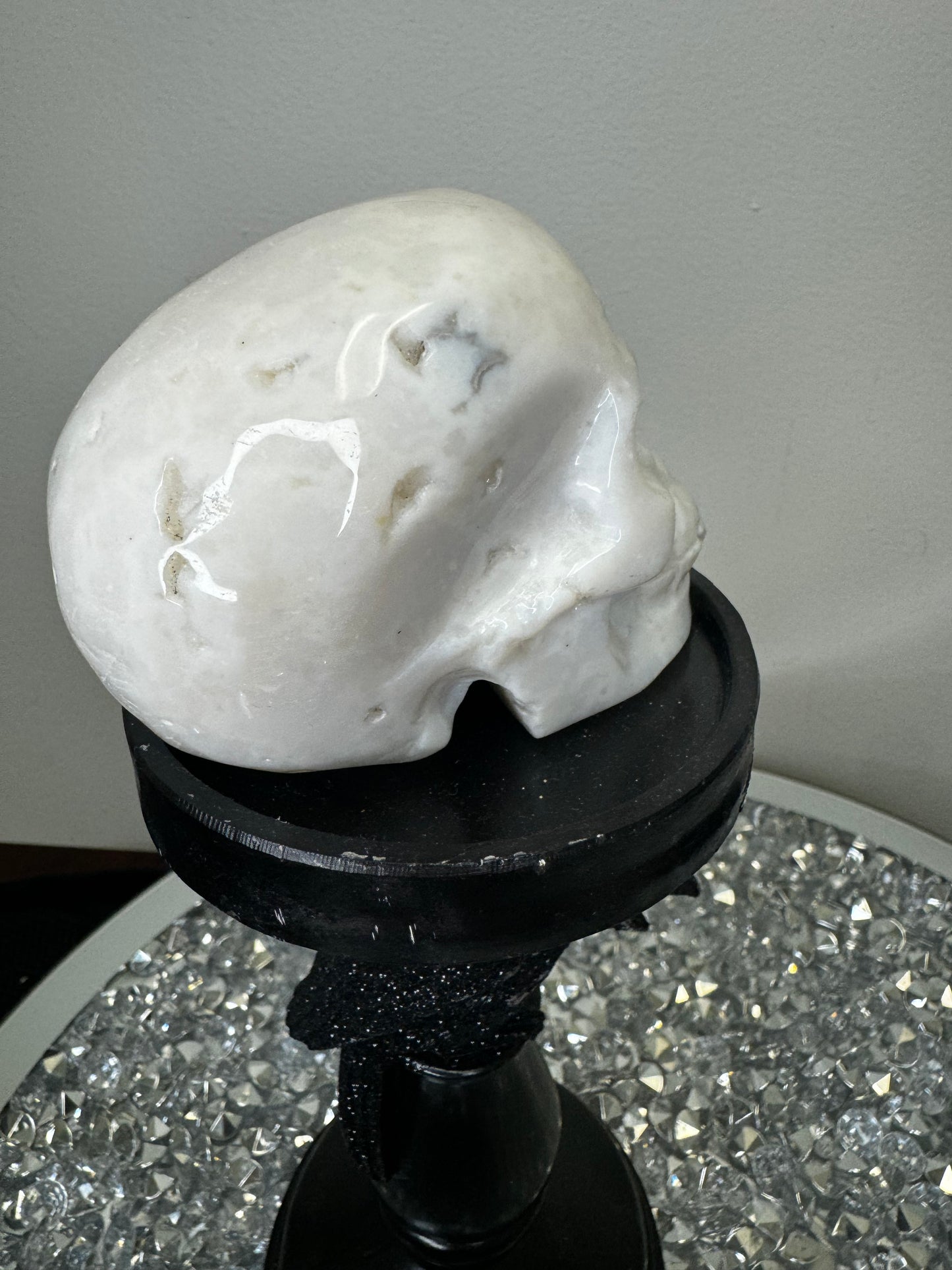 Druzy white agate skull
