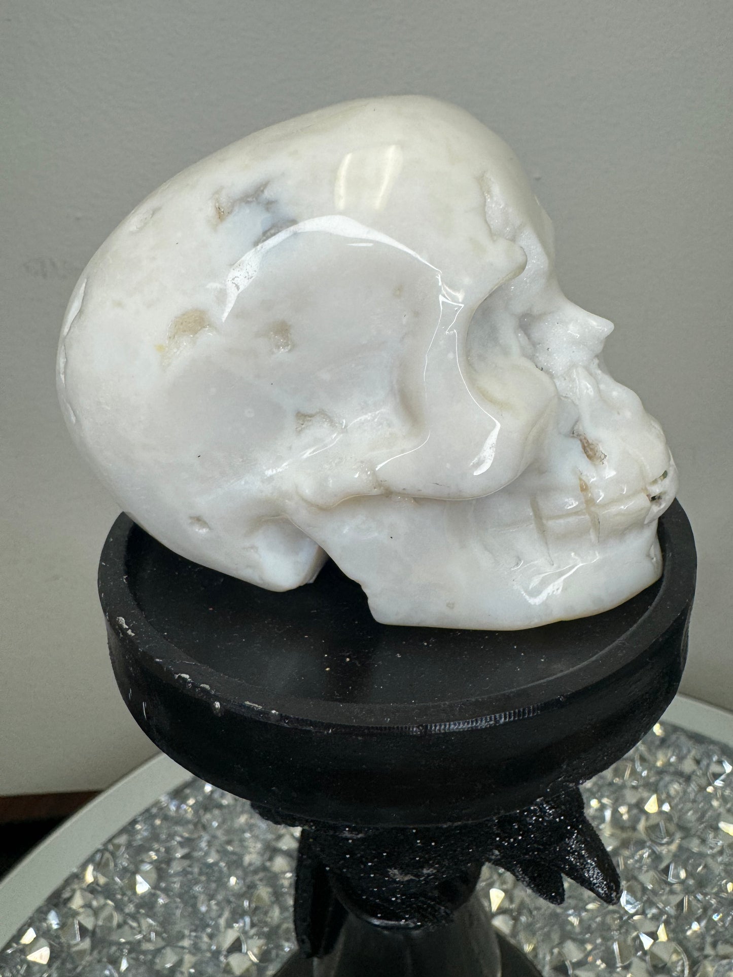 Druzy white agate skull