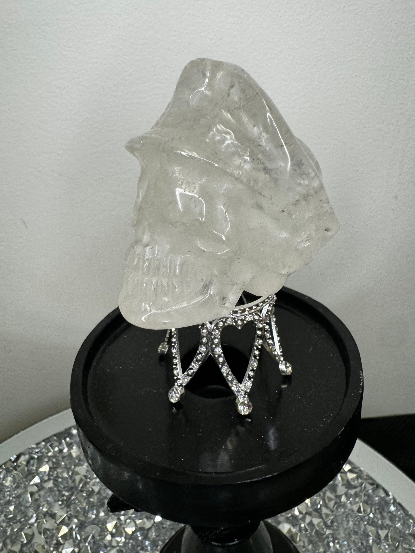 Clear quartz captain skull