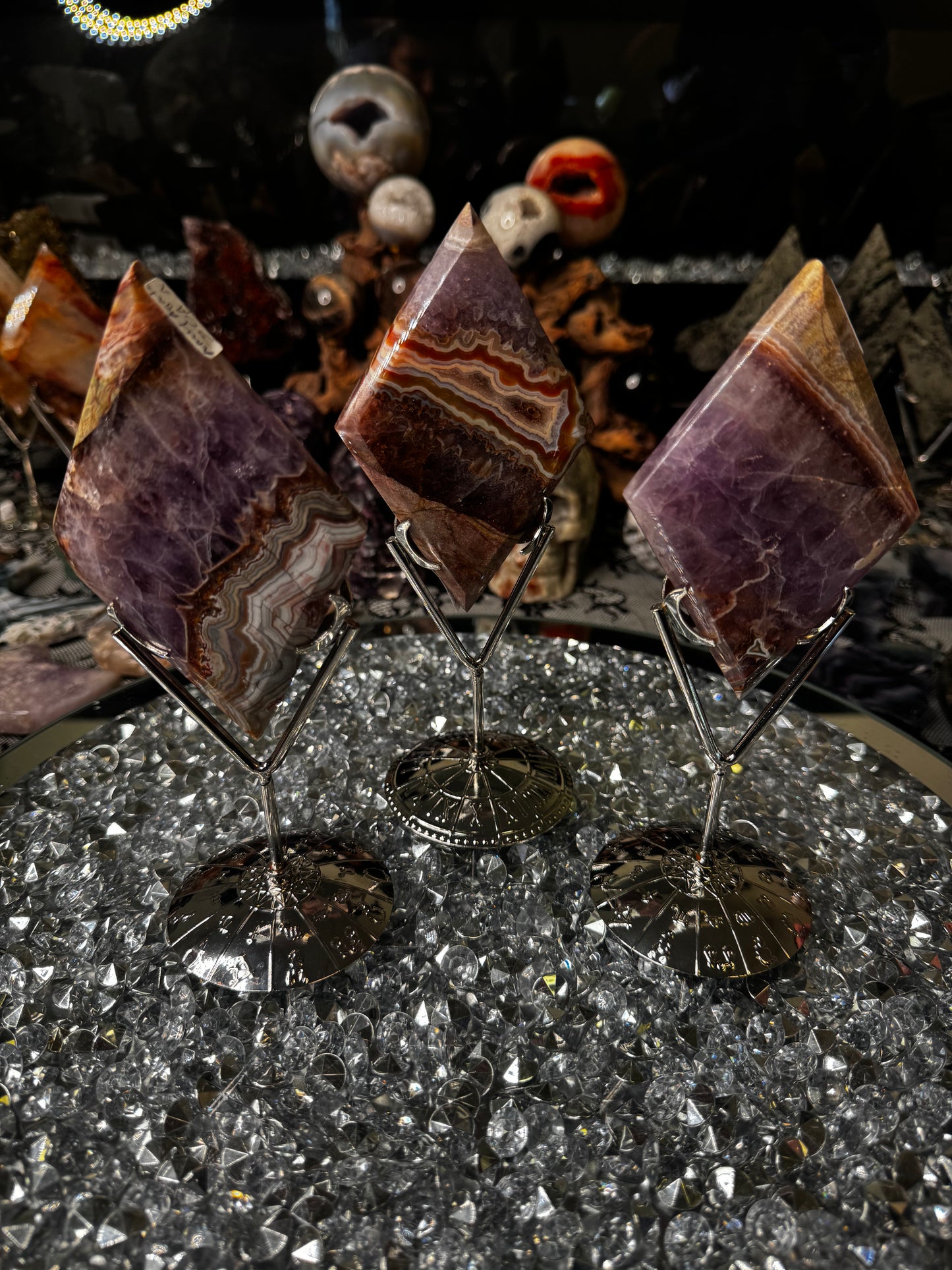 Amethyst Agate Diamond With Stand