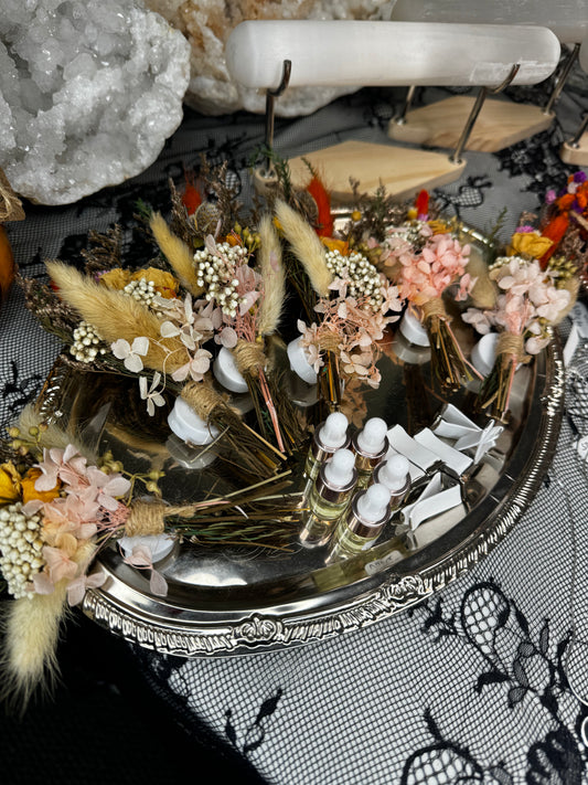 Intuitively chosen Fall style mini bouquet air freshener