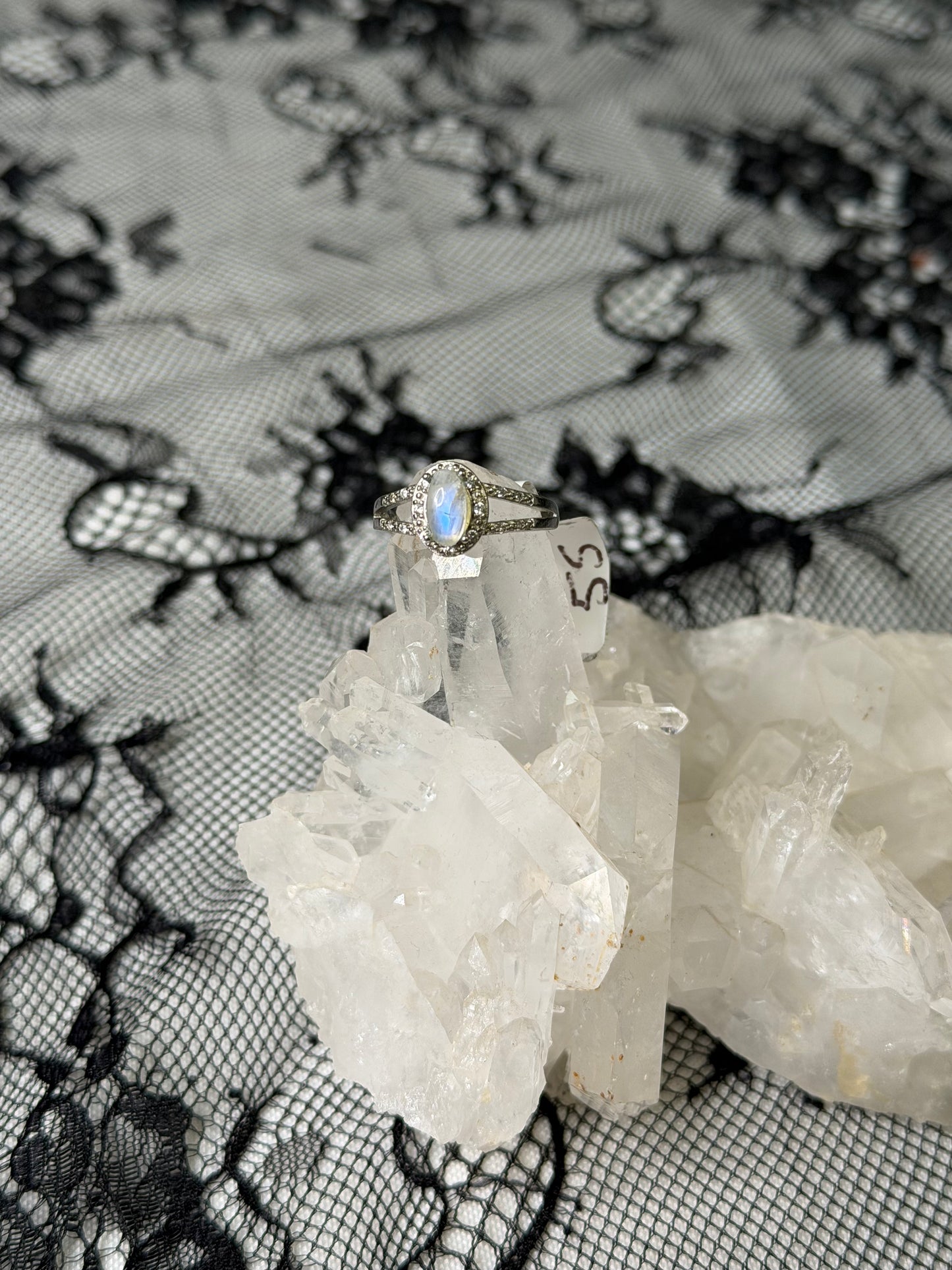 925 sterling silver with moonstone stone adjustable size