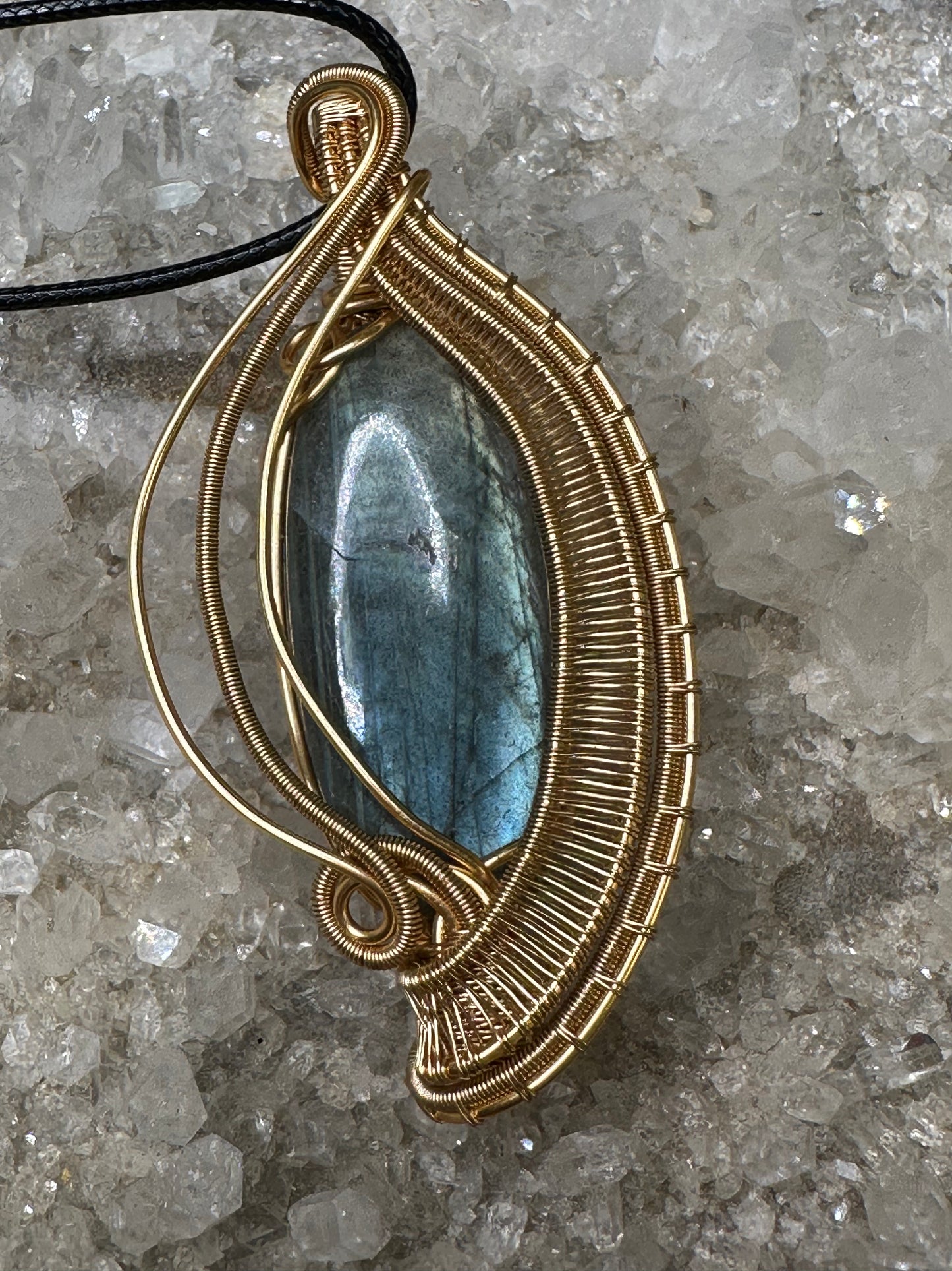 Labradorite pendant