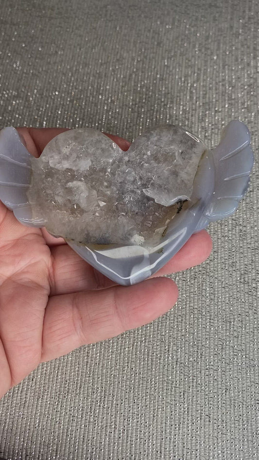 Druzy Agate Heart With Wings 🪽 intuitively chosen