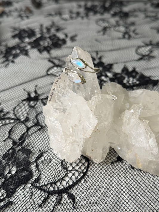 925 sterling silver with moonstone stone size 10 but slightly adjustable