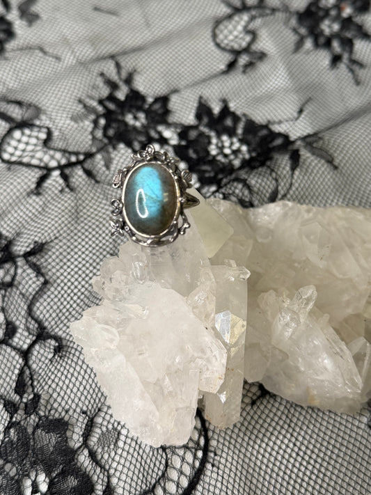 925 sterling silver with laboradorite stone adjustable size