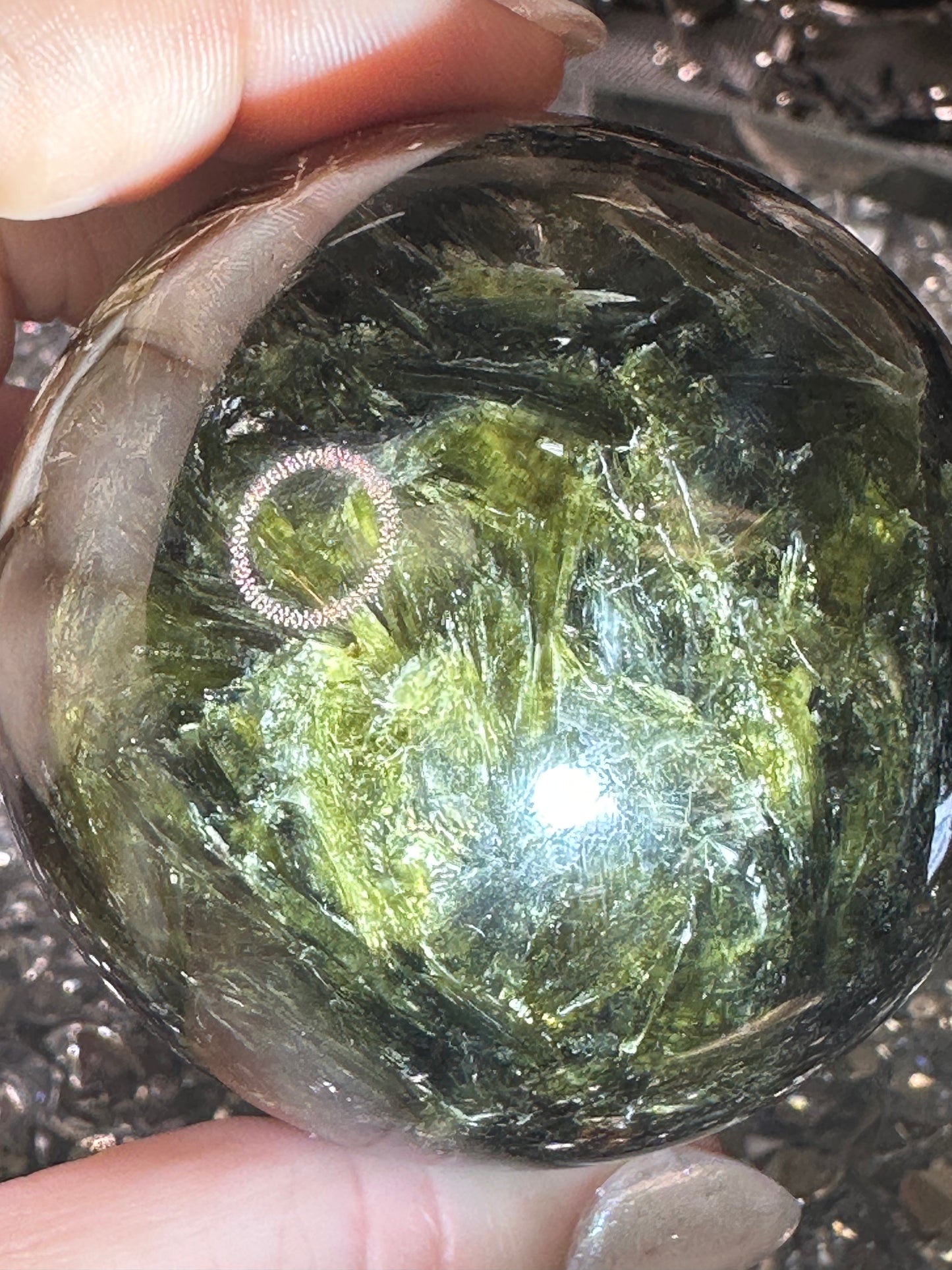 Green mica  sphere